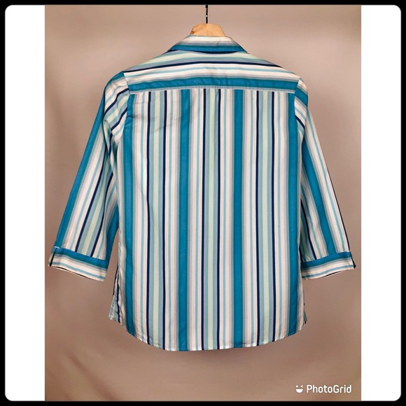 Lacoste women’s shirt. Good condition. Size S, white and blue stripes. - Picture 2 of 5